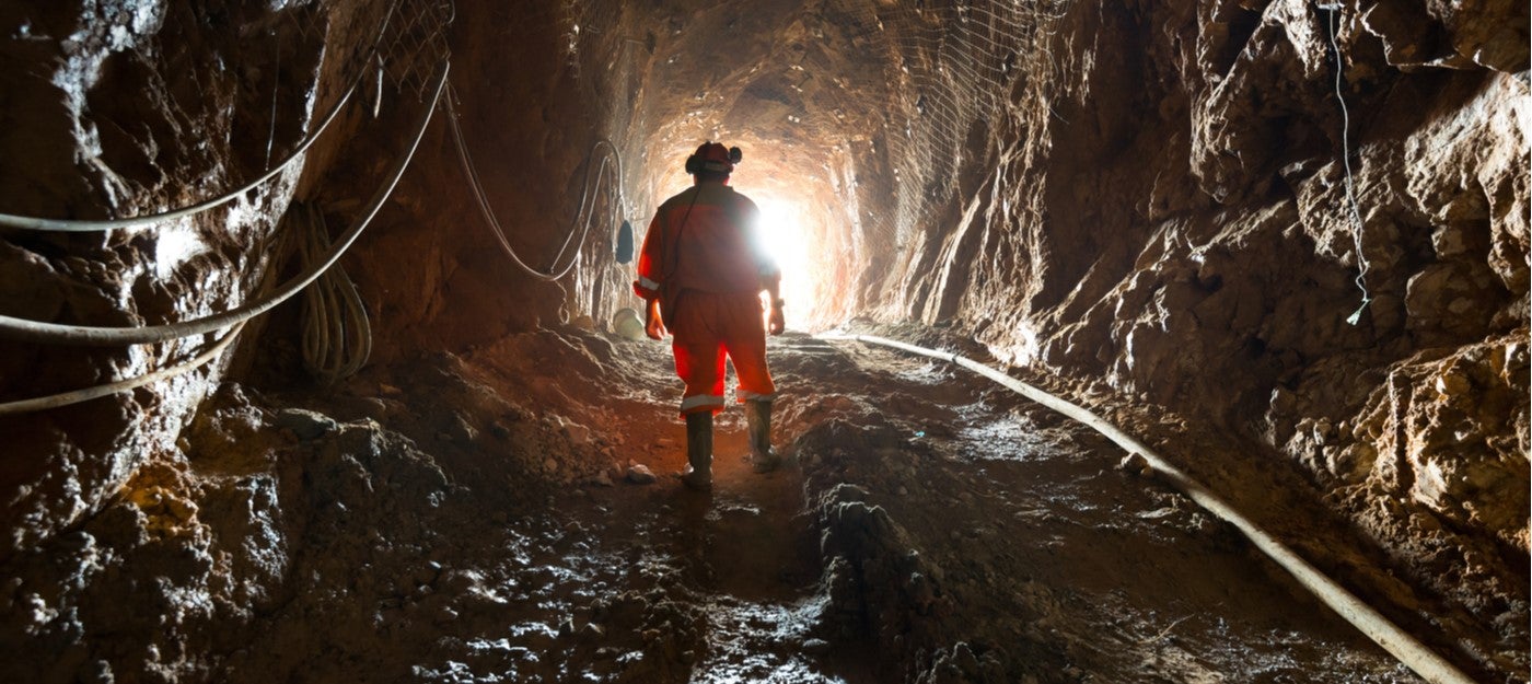 Leaky feeder communications in mines (Shutterstock)